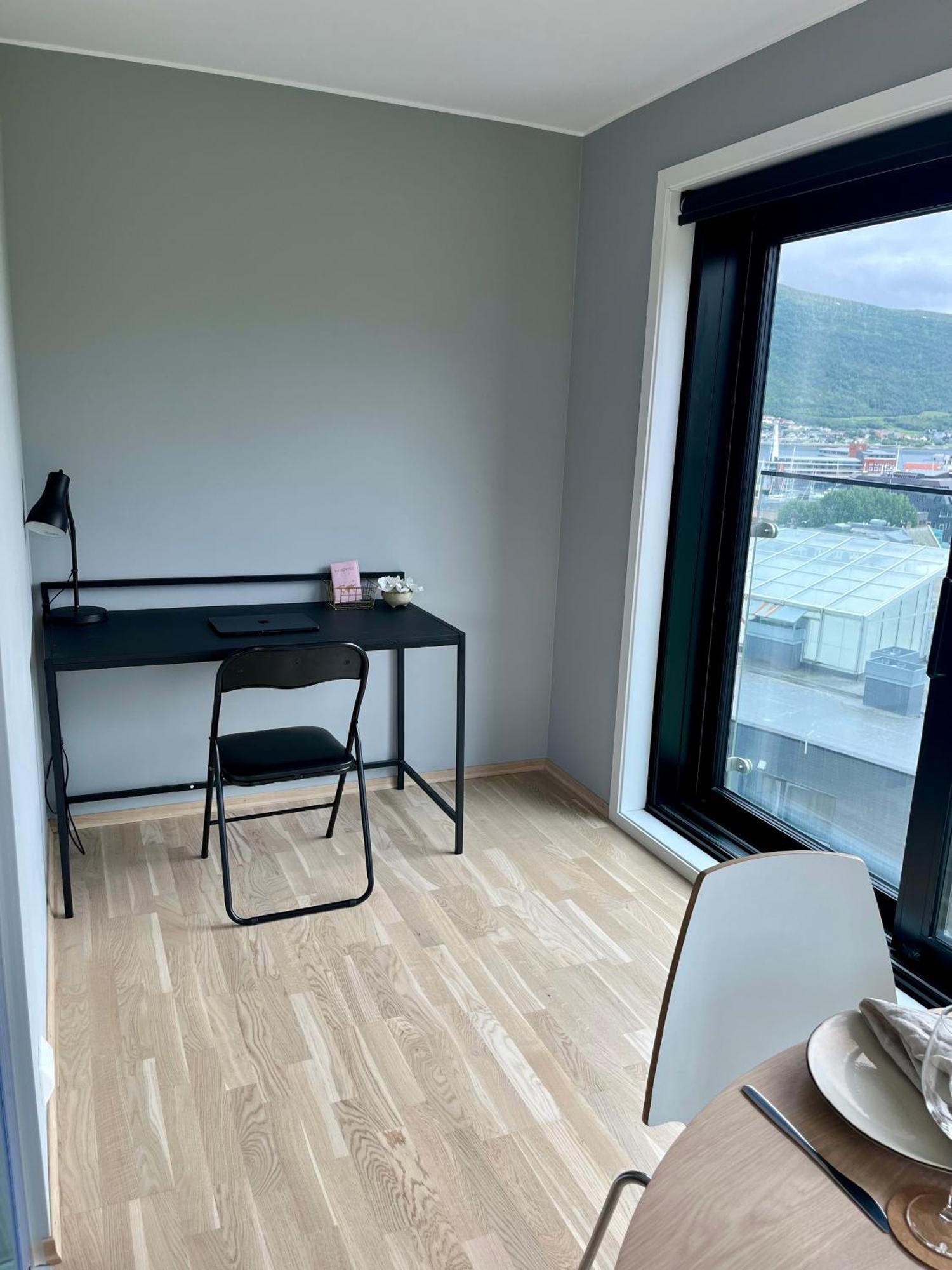 City Center 7Th Floor Apartement With Beautiful View Тромсе Екстер'єр фото